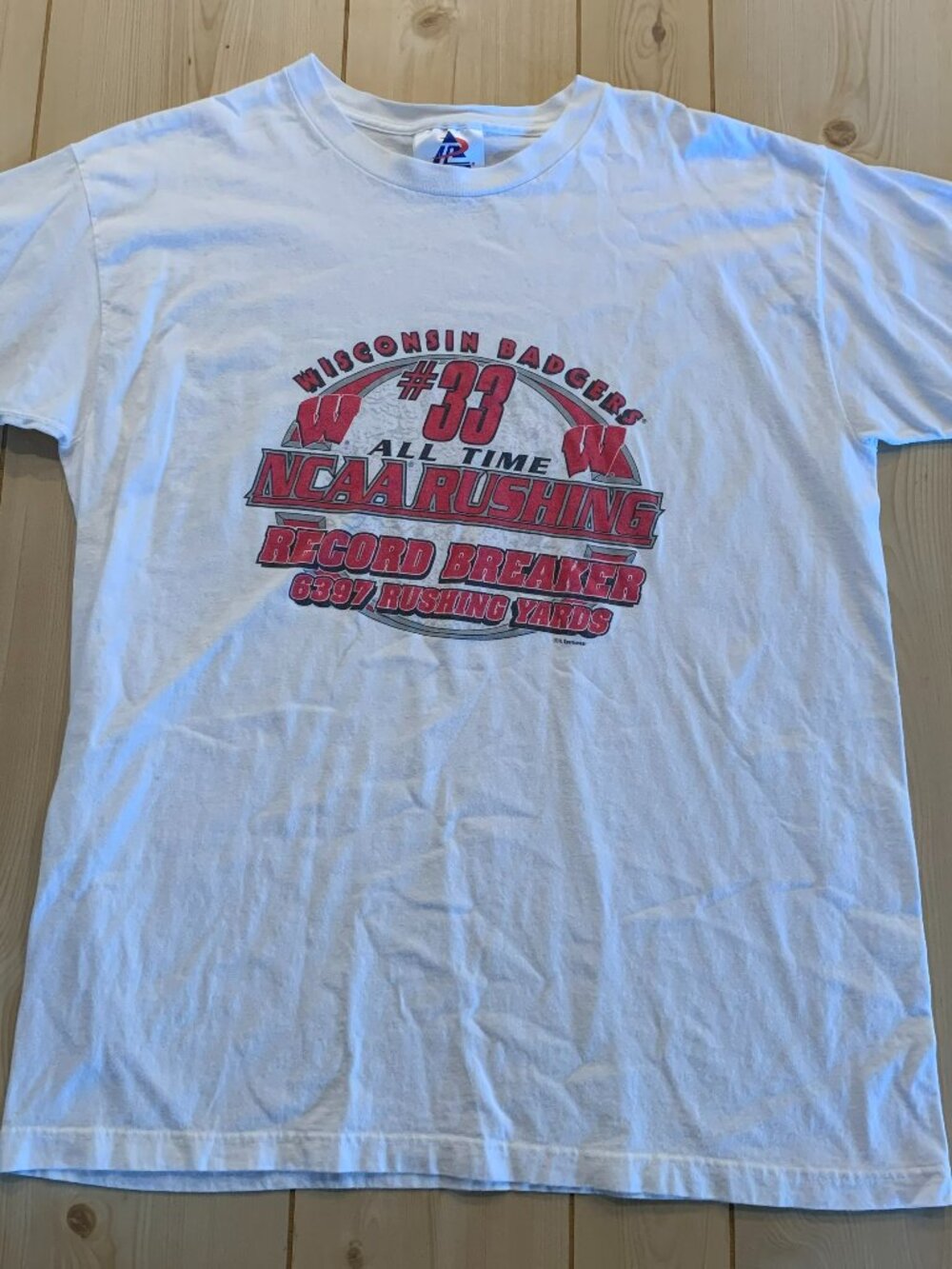 Vintage 90s Wisconsin Badgers #33 Ron Dayne 1999 Rushing Record NCAA T-Shirt XL